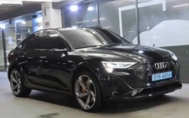 수원중고차살때 e-트론 S 스포트백 매물 사진 8 - 2024/12 31,245km