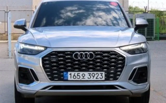 수원중고차살때 Q5 (FY) 45 TFSI 콰트로 프리미엄 스포트백 매물 사진 14 - 2022/06 76,314km