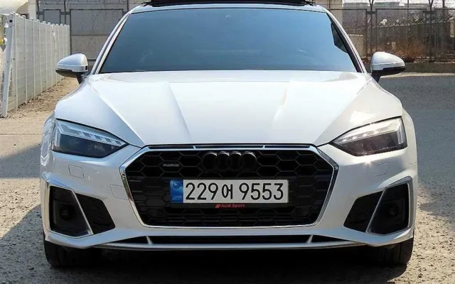 수원중고차살때 A5 (F5) 45 TFSI 콰트로 프리미엄 쿠페 매물 사진 2 - 2022/05 74,719km