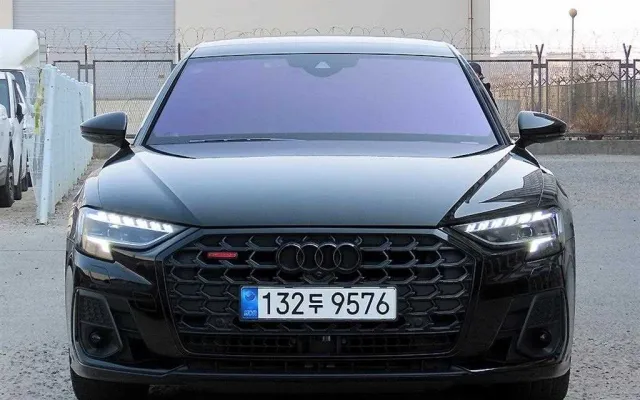 수원중고차살때 A8 (D5) 55 TFSI 콰트로 LWB 매물 사진 16 - 2022/10 60,732km