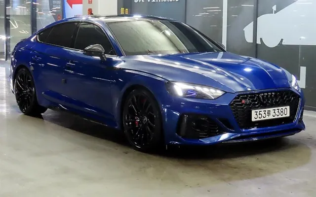 수원중고차살때 RS5 (F5) 스포트백 2.9 TFSI 콰트로 매물 사진 4 - 2023/11 12,240km